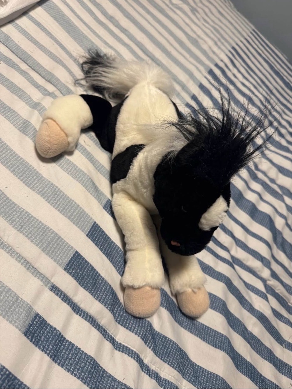 Animal Alley Pinto Horse